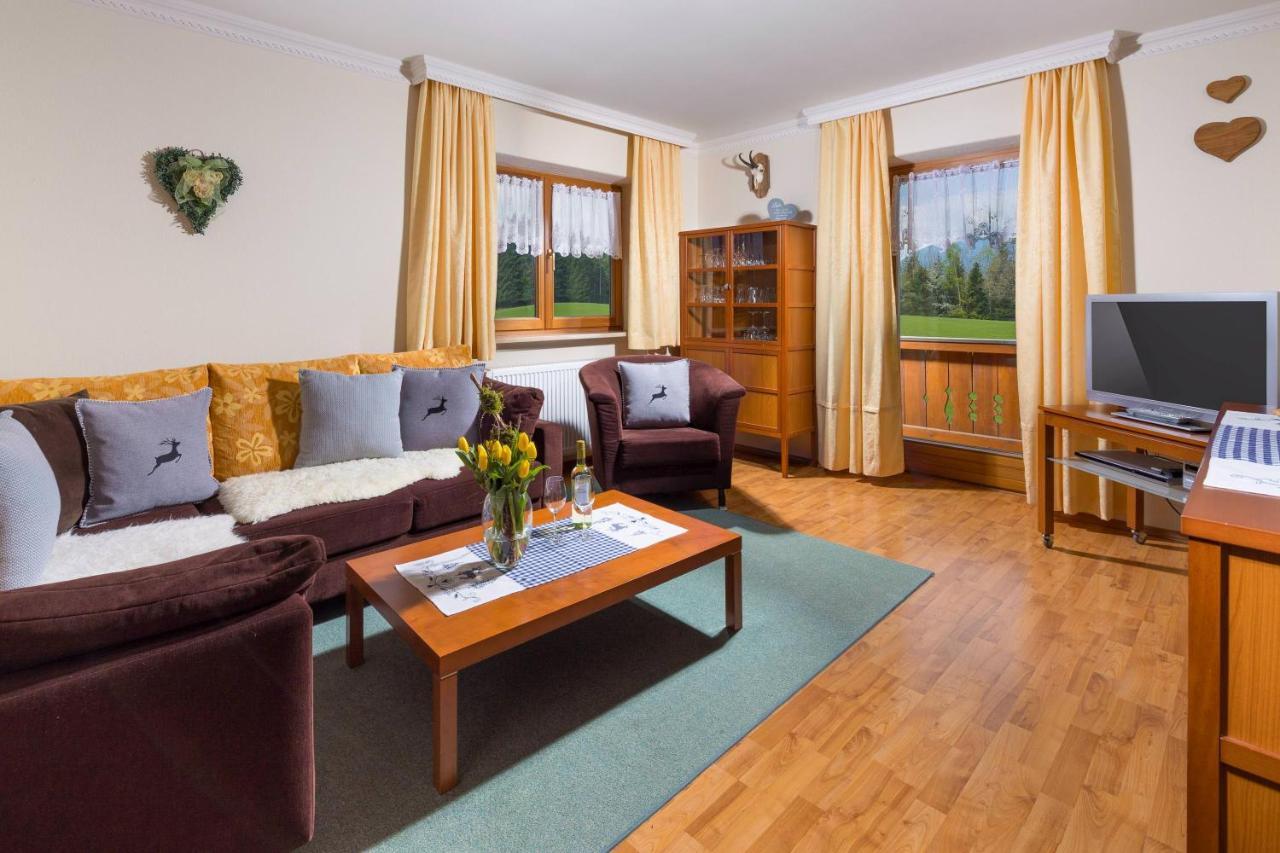 Ferienwohnungen Gaestehaus Laercheck Berchtesgaden Exteriör bild
