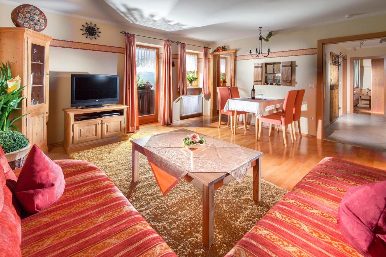Ferienwohnungen Gaestehaus Laercheck Berchtesgaden Exteriör bild